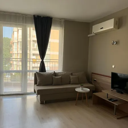 студио мая Appartement Slantchev Briag